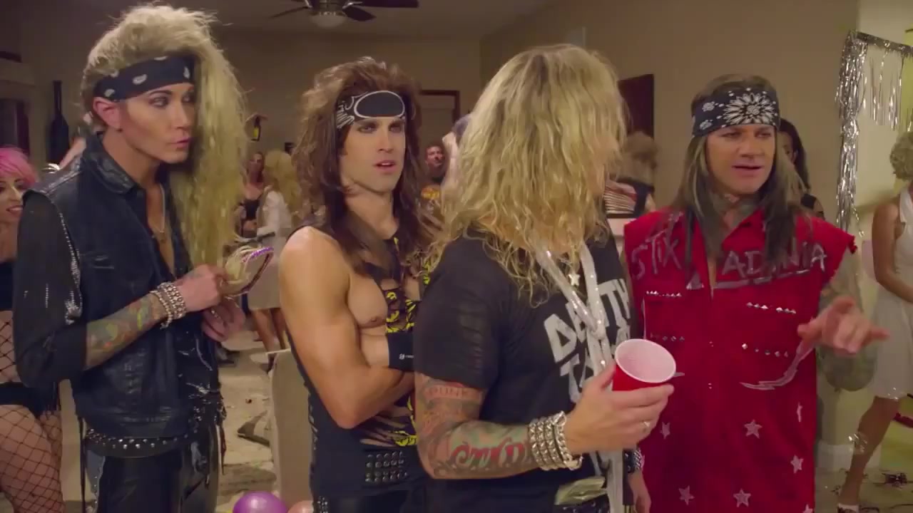 Steel Panther - Party Like Tomorrow Is The End Of The World