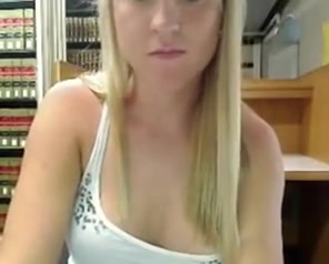 Kendra Sunderland Masturbating Video