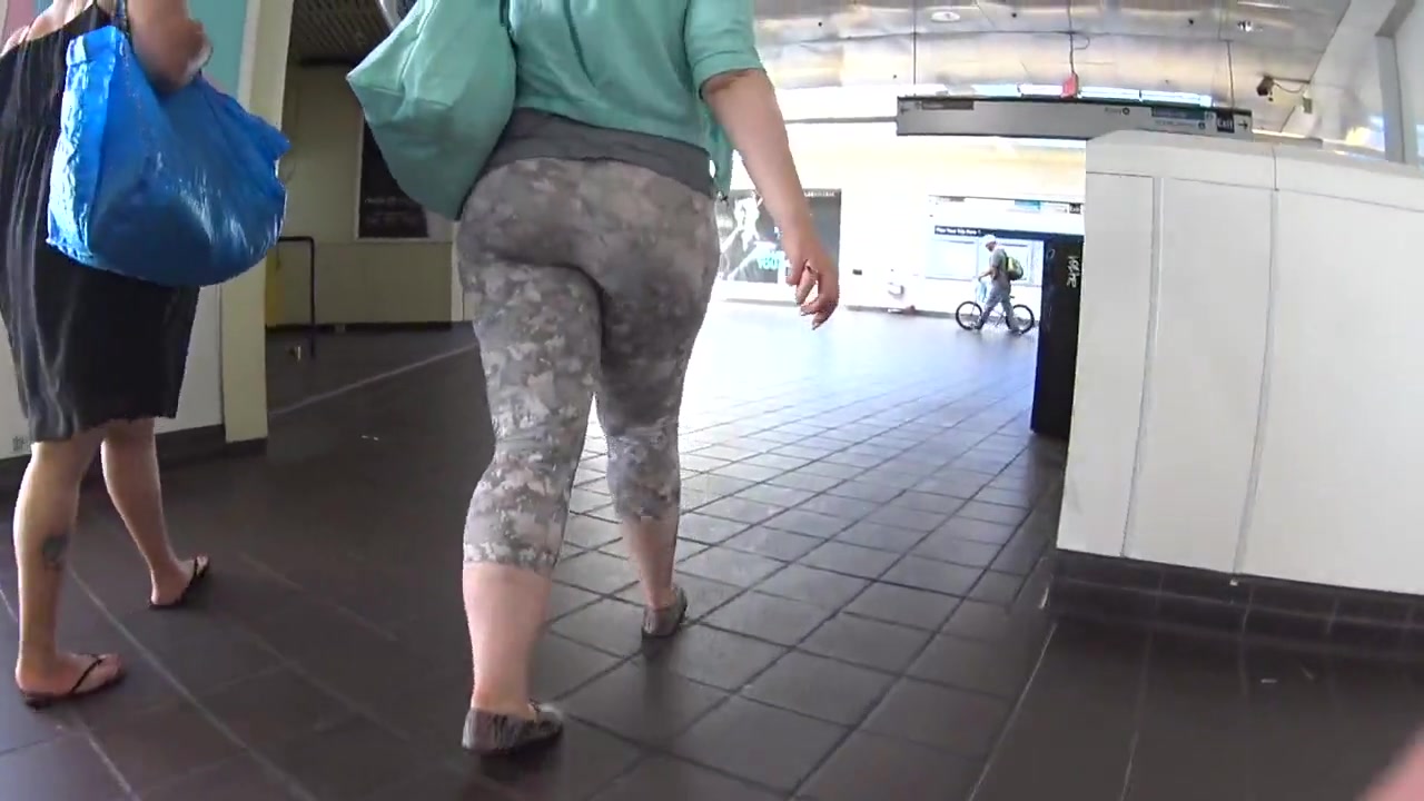 Whyte Gurl Azz PAWG
