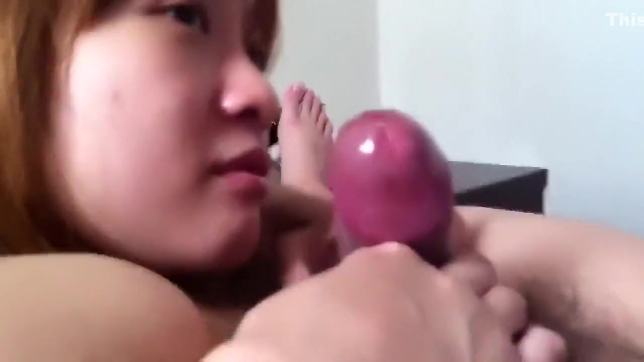 unhappy Taiwanese girl jerking and sucking her bf dick