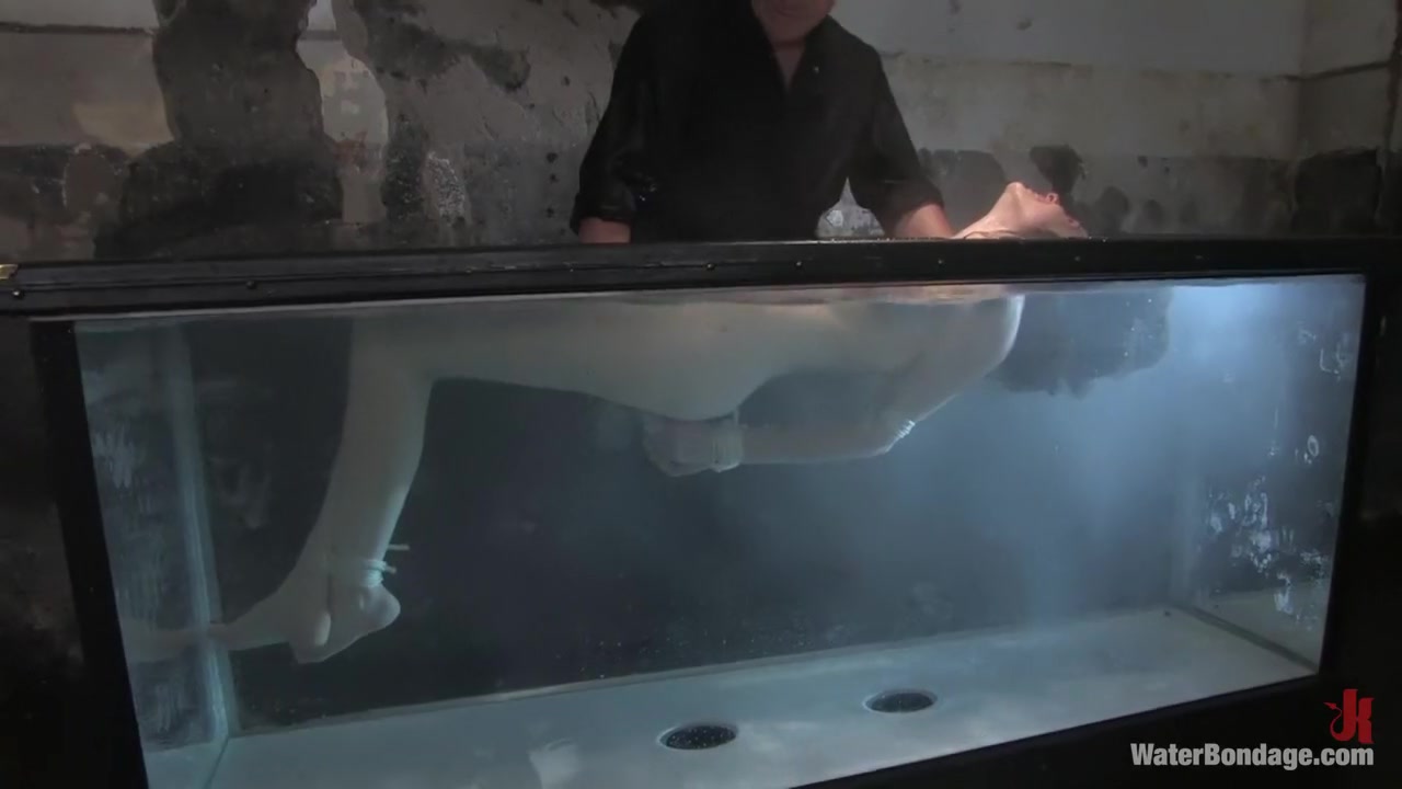 Isobel Wren in Waterbondage Video