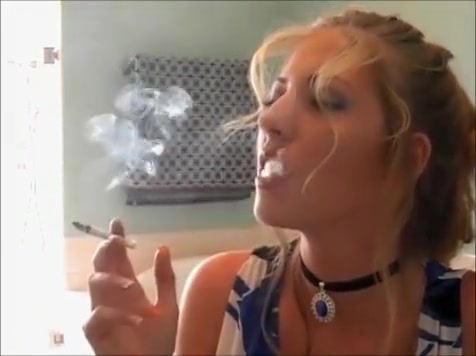 Crazy amateur Webcams, Smoking sex movie