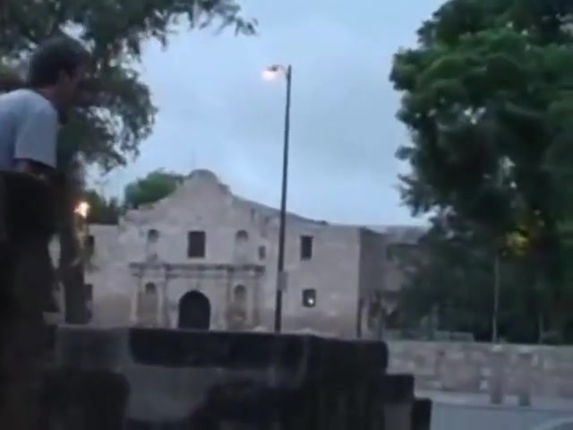 Blonde fuck and suck at the Alamo