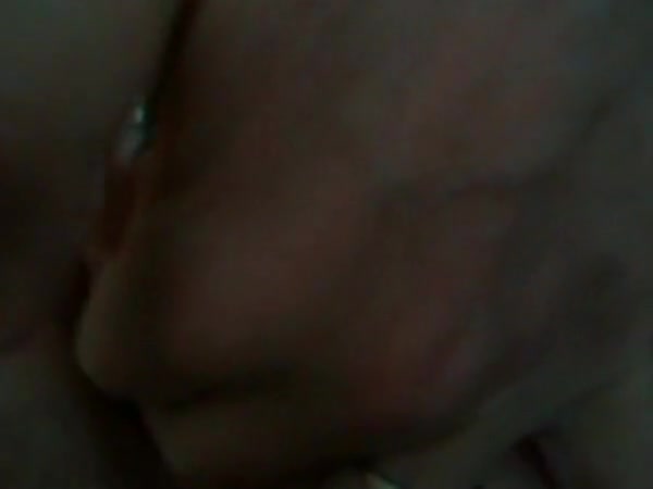 Mature slut wife fingering her arse and pussy