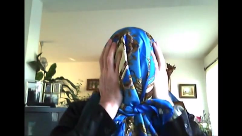 Head scarfed