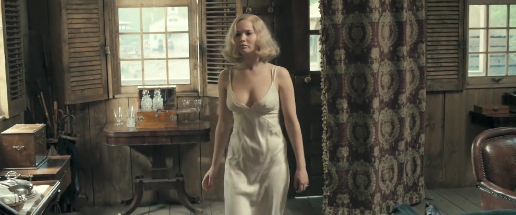 Jennifer Lawrence - Serena (2014)