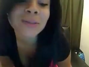 Sexy spanish webcam chick