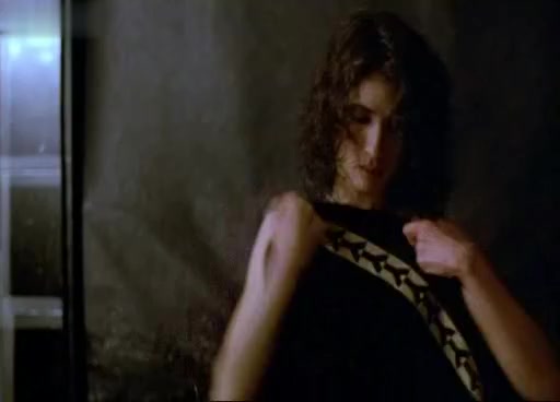 Antigoni Amanitou,Kirstie Alley,Marina Sirtis,Kathy Hill in Blind Date (1984)