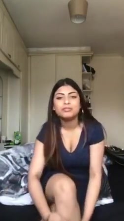 Paki college girl talking on stream