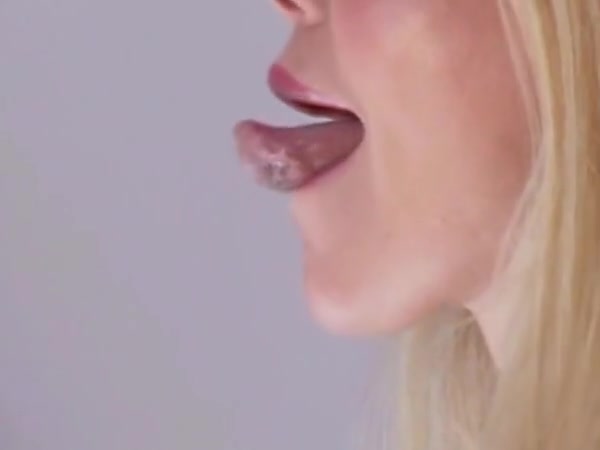 Victoria zdrok tongue tease