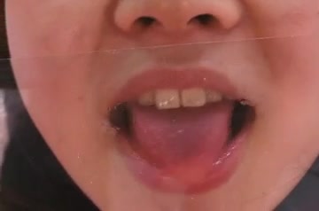 Japanese girl tongue play (5)