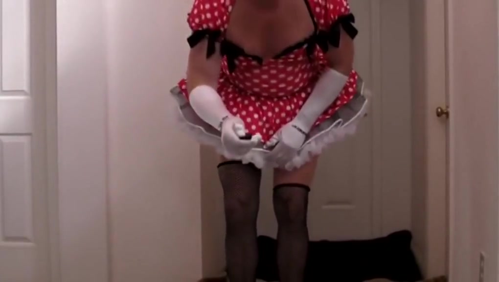 Adultbaby diapered sissy princess in pretty red dress