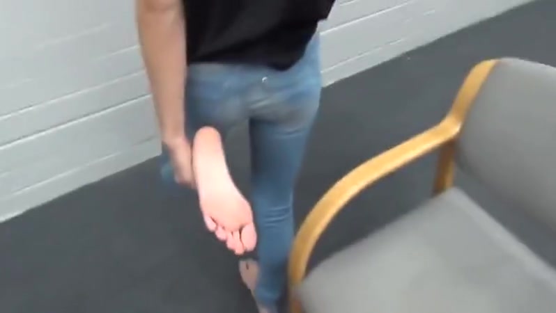 Sexy college girl feet
