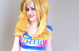 Tina Kay in Juliet Starling Sexy Cosplay - CosplayBabes