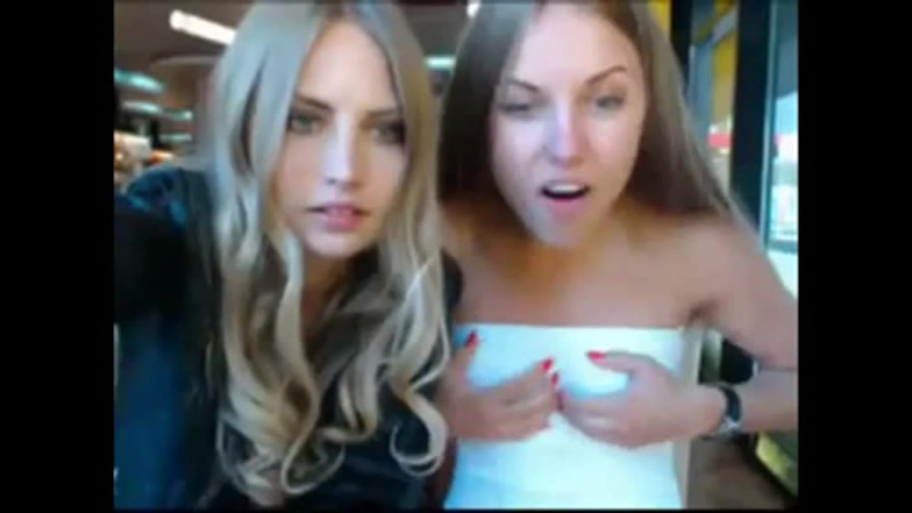 Two girls taking off! fapturbo.name