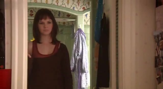 Amber Tamblyn,Kelli Garner in Normal Adolescent Behavior (2007)